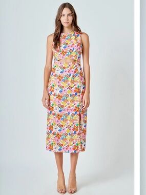 knee length dresses for ladies Endless Rose main image 0